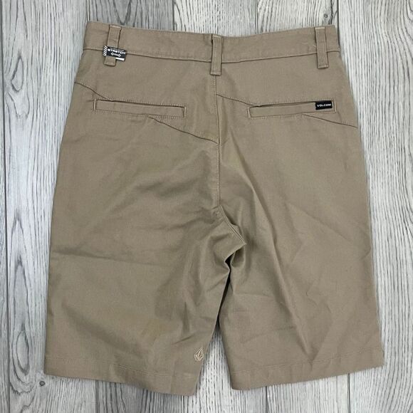 Volcom Men Size 28 Khaki Vmonty Cotton Stretch NEW Chino Shorts Relaxed Fit - Picture 4 of 10